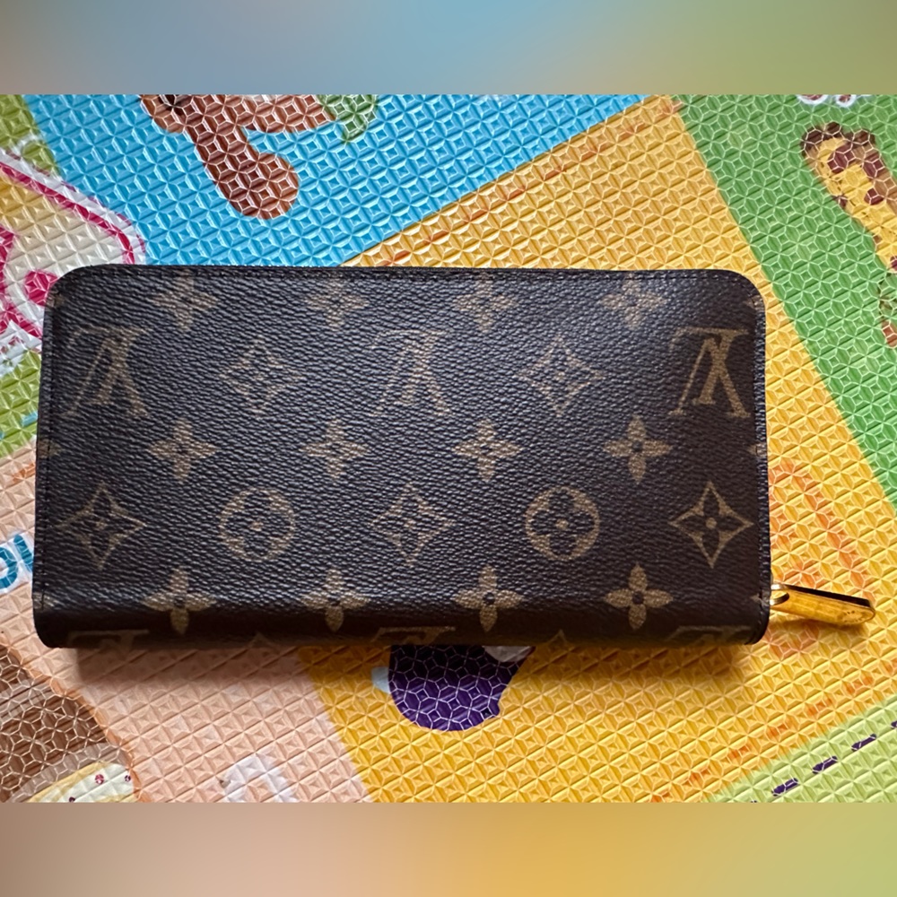 louis vuitton zippy wallet pink